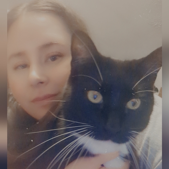 Meet your Posher, Sheena - Picture 8 of 16